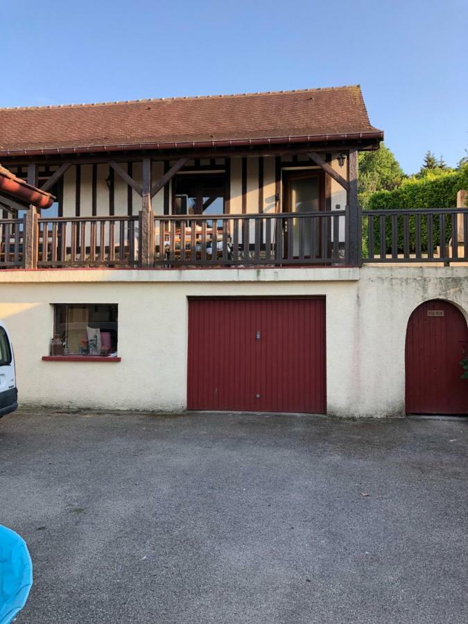 Aux Lettres Du Lavoir La Rivière-Saint-Sauveur Екстериор снимка